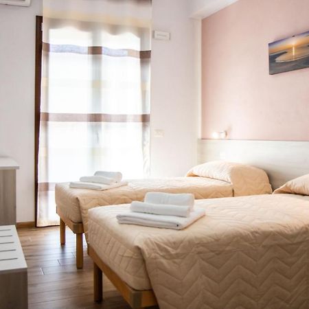 B&B Babbu Meu 博萨 外观 照片
